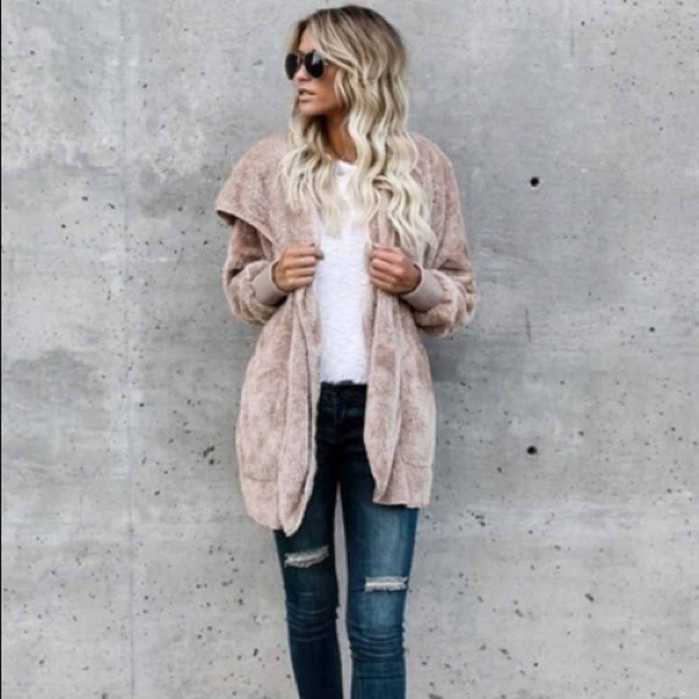 LAST ONE❗️SOFT COZY Hooded Jacket - Medium - Picture 4 of 7